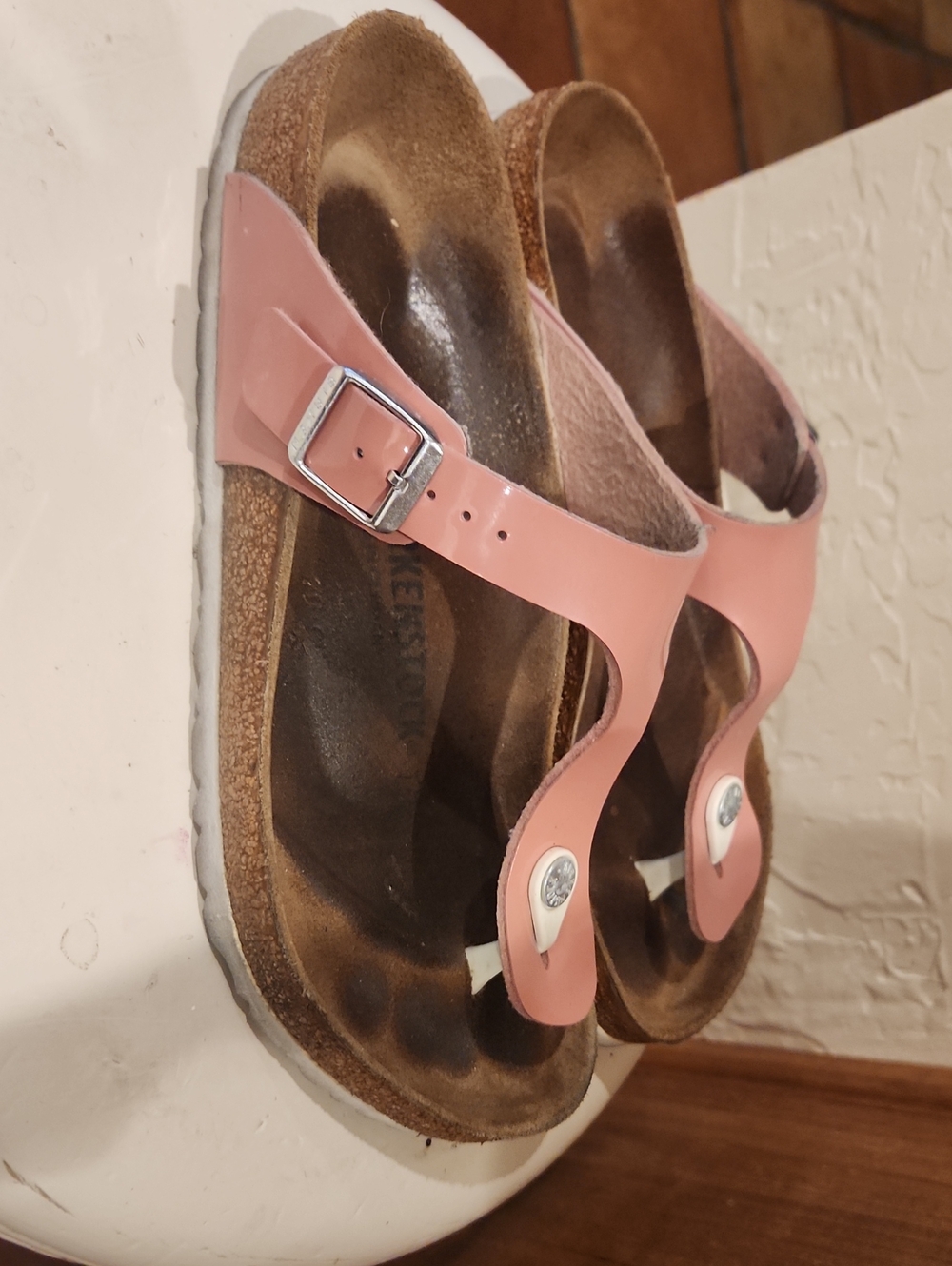 Birkenstock Pink Thong Sandals for Women, Size 39 - Picture 3 of 3